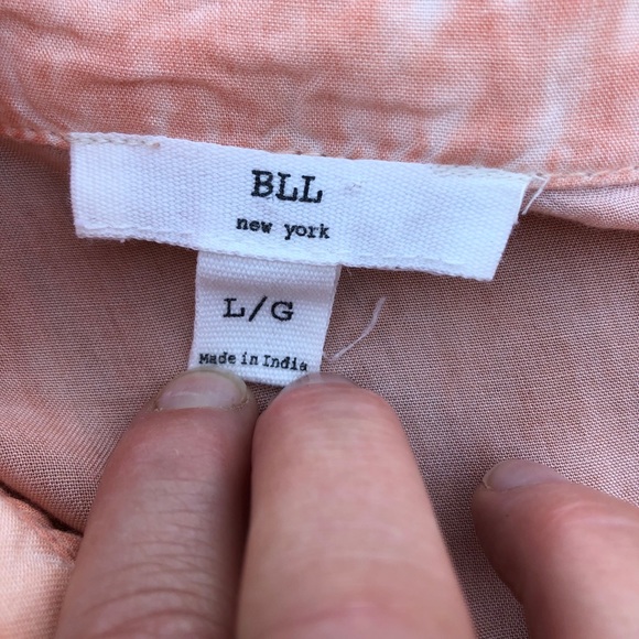 beachlunchlounge orange chambray split back shirt - Picture 7 of 7